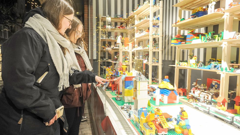 Der Stadtbummel während des Weihnachtszaubers ist immer ein Erlebnis. Archivfotos