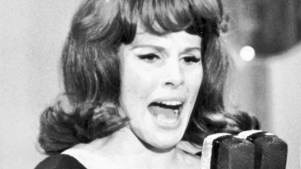 Die Sängerin prägte mehr als sechs Jahrzehnte die italienische Musikszene und galt in Italien als Ikone. (Archivbild) Foto: Uncredited/AP/dpa