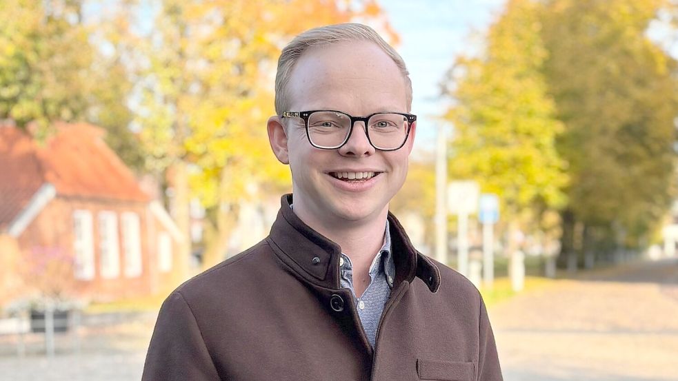 Julian Jetses ist 34 Jahre alt. Um junge Leute in Aurich zu halten oder nach Aurich zu locken, brauche die Stadt Bildungsmöglichkeiten, meint er. Foto: privat