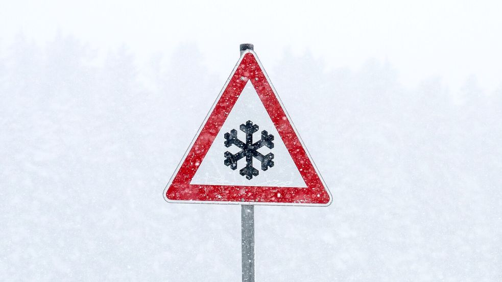 Schneefälle und gefrierender Regen könnten mancherorts zu Rutschpartien führen. (Archivbild) Foto: Silas Stein