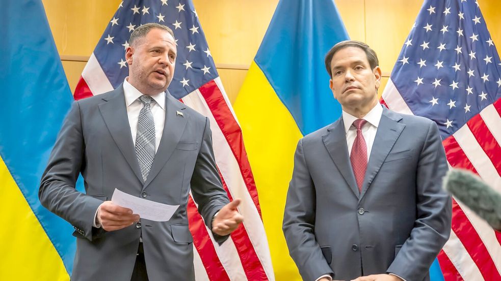 US-Außenminister Marco Rubio und der ukrainische Verhandlungsführer Andrij Jermak wollen am Sonntagabend erneut vor die Presse treten. Foto: Martial Trezzini