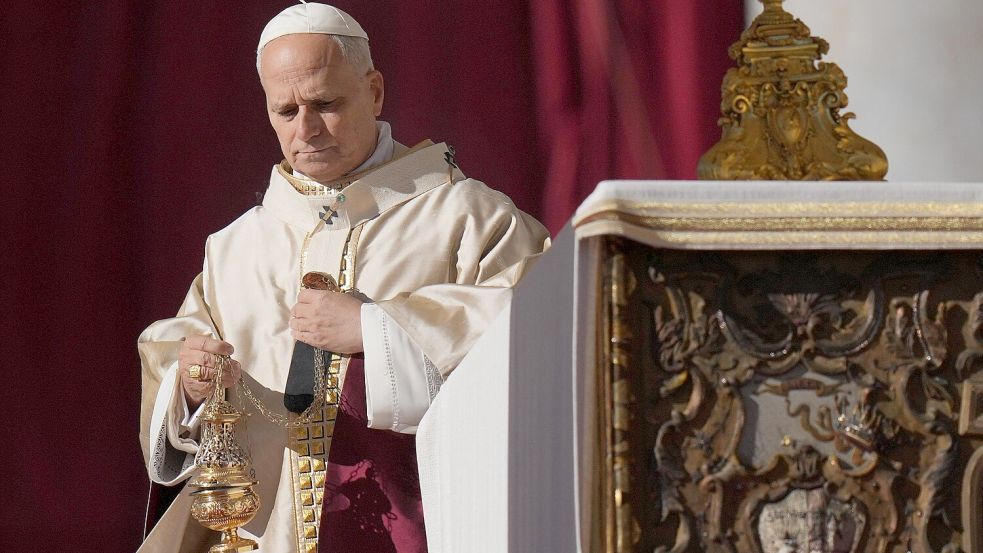 Papst Leo XIV. reagiert: Nach steigendem öffentlichen Druck zwang er den betroffenen Bischof zum Amtsverzicht. Foto: dpa/Alessandra Tarantino