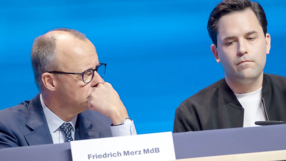 Im Clinch über die richtige Rentenpolitik: Bundeskanzler Friedrich Merz (CDU) und Johannes Winkel, Chef der Jungen Union. Foto: IMAGO/Chris Emil Janssen