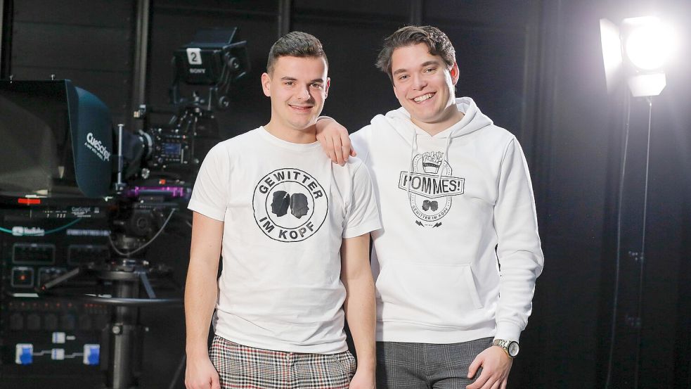 Jan Zimmermann (l) wurde 27 Jahre alt. Nach Angaben der Polizei sei Zimmermann am 18. November in den Abendstunden in seiner Wohnung tot aufgefunden worden. Foto: dpa/Gerald Matzka