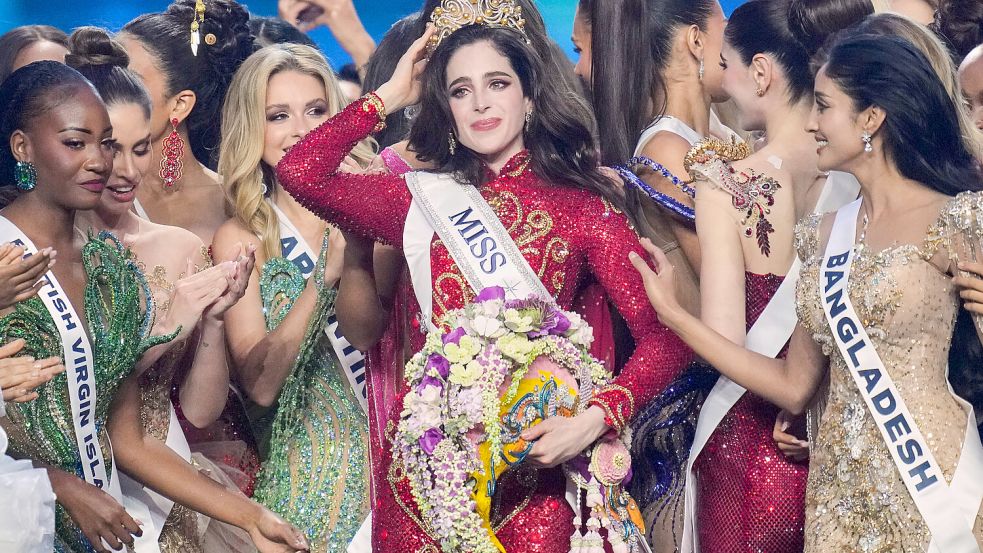 Die Freude über ihren Sieg währte für Fatima Bosch nicht lang. Foto: dpa/AP/Sakchai Lalit