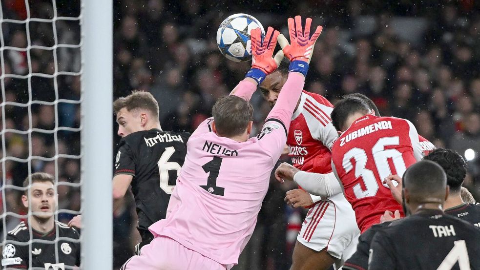 Bayern-Torwart Manuel Neuer kann den Rückstand nicht verhindern. Foto: Sven Hoppe