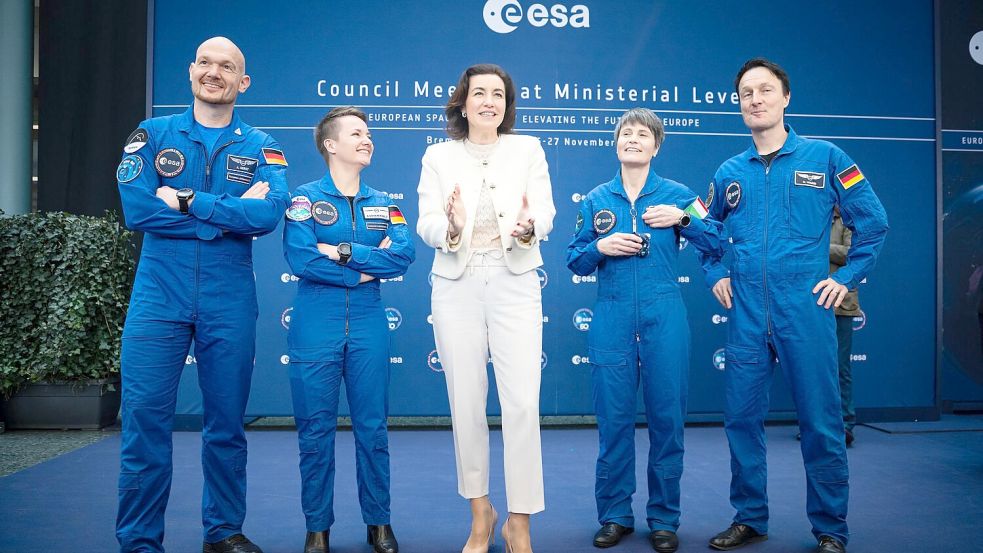 Auch die Deutschen Gerst und Maurer träumen vom Mond. (Archivbild) Foto: Sina Schuldt