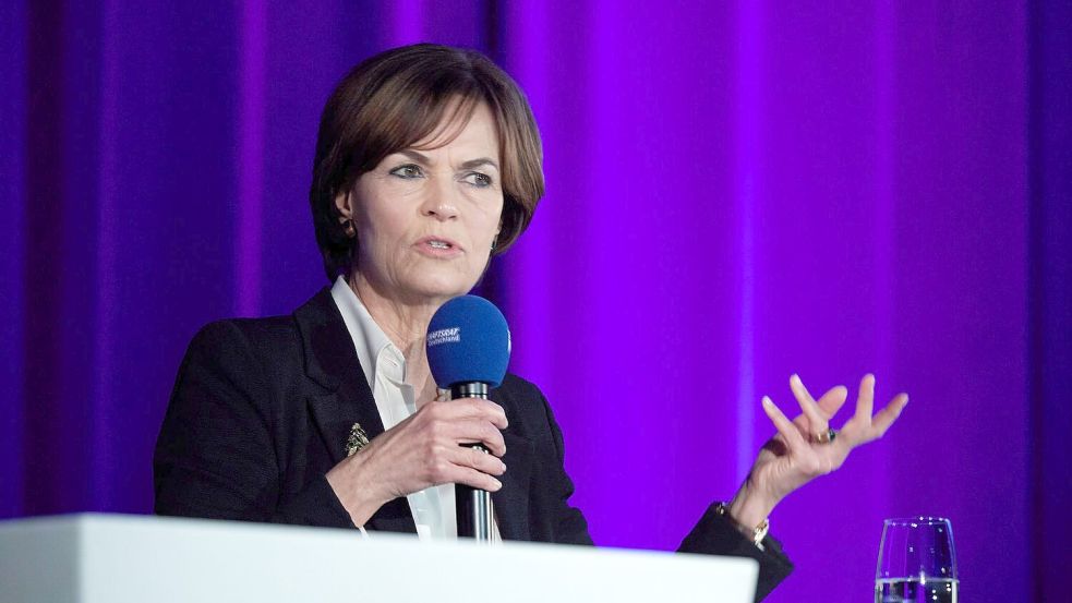 Trump-Chefin Nicola Leibinger-Kammüller schlägt vor, Ostermontag als Feiertag zu streichen. (Archivbild) Foto: Jörg Carstensen