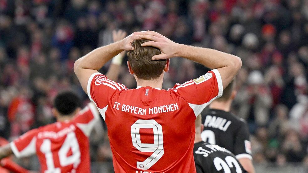 Harry Kane reagiert frustriert nach einer Torchance. Foto: Sven Hoppe