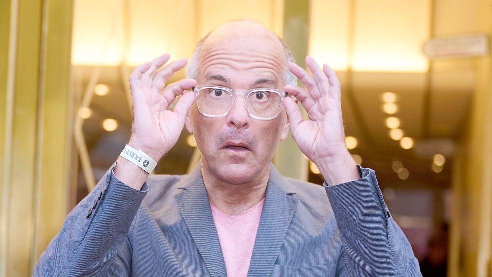 Christoph Maria Herbst kann Parallelen zwischen seiner Figur Bernd Stromberg und Bundeskanzler Friedrich Merz erkennen. (Archivbild) Foto: Annette Riedl