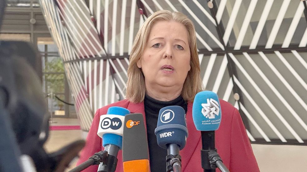 „Wir werden sie hier aufnehmen, wie wir alle anderen auch aufgenommen haben“, sagt Arbeitsministerin Bärbel Bas über junge Männer aus der Ukraine. Foto: Ansgar Haase