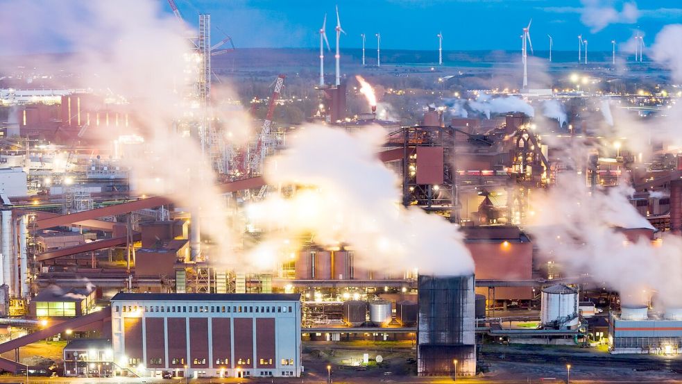 Auch die Stahlindustrie leidet. Foto: Julian Stratenschulte