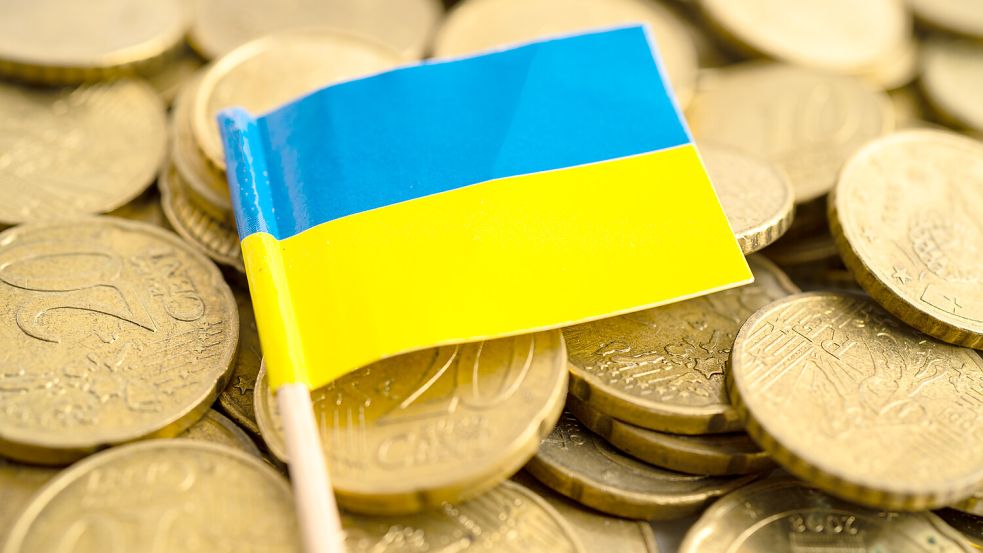 Wie und ob das eingefrorene russische Vermögen für den Wiederaufbau der Ukraine genutzt wird, will die EU-Kommission in Kürze präsentieren. Foto: IMAGO/Panthermedia