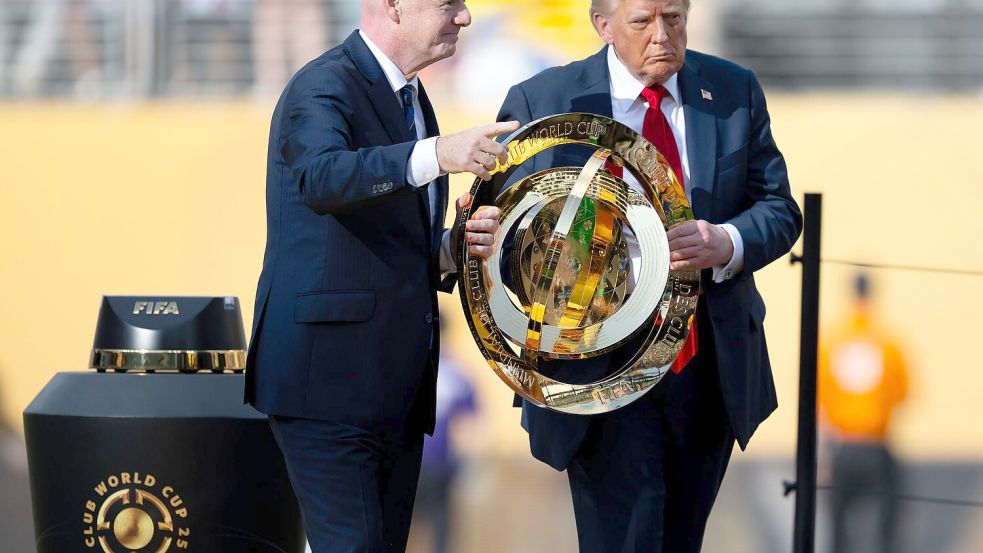 Auch US-Präsident Donald Trump war beim Endspiel im Sommer schon dabei. (Archivbild) Foto: Sven Hoppe