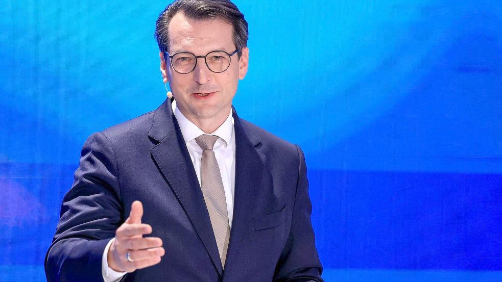 Noch ist Milan Nedeljkovic Produktionsvorstand bei BMW - kommendes Jahr soll er an die Spitze des Unternehmens aufrücken. (Archivbild) Foto: Jan Woitas