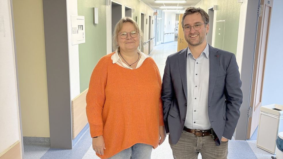 Früher Kinderstation, schon bald Gemeinschaftspraxis von Dr. Christiane Freese und Günter Trabs. Derzeit wird die Station eingerichtet und zur Praxis umgewandelt. Foto: Rebecca Kresse