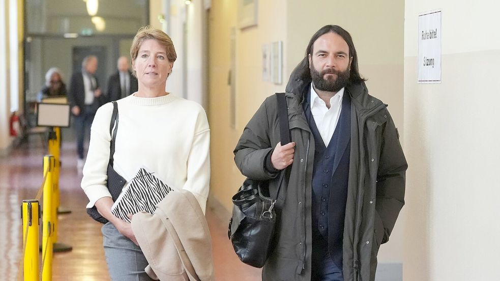 Christina Blocks Verteidiger Ingo Bott beklagt eine Vorverurteilung seiner Mandantin in den Medien. (Archivbild) Foto: Marcus Brandt