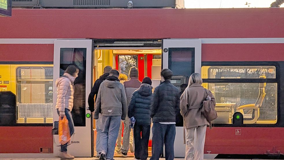 Die Kosten des Nahverkehrs könnten um mehr als 20 Prozent steigen. Foto: IMAGO / NurPhoto