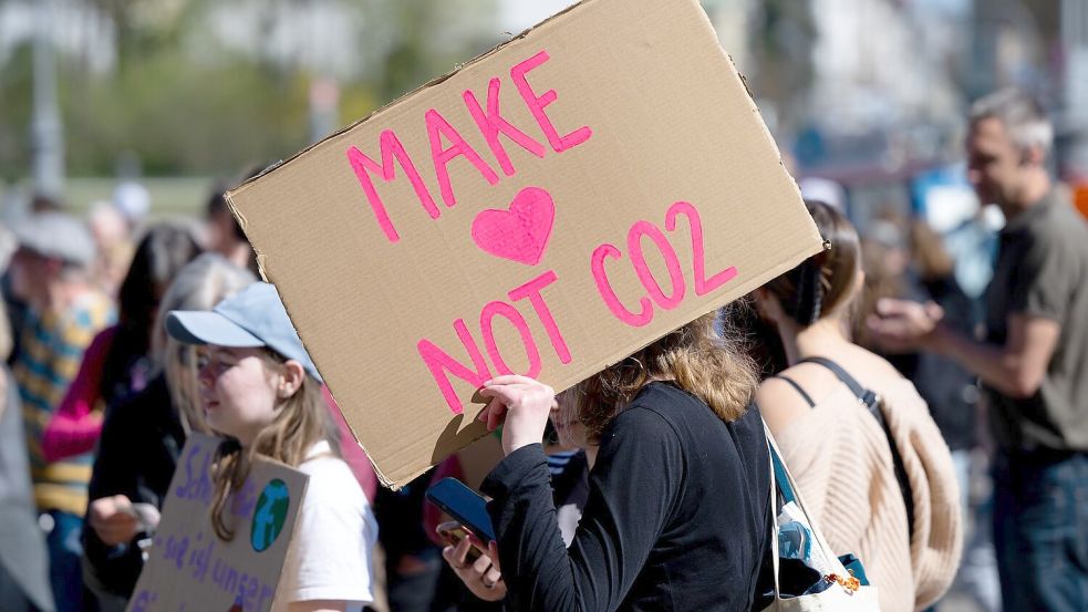 Die EU setzt sich neues Ziel für weniger Treibhausgasemissionen. (Archivbild) Foto: Sven Hoppe