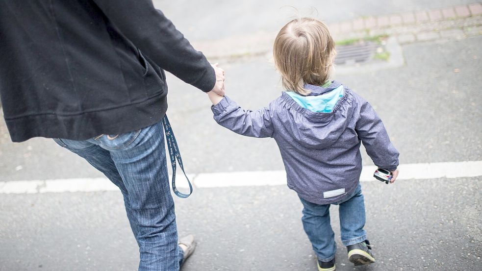 Viele Alleinerziehende bekommen keinen Betreuungsplatz für ihr Kind. (Symbolbild) Foto: Marcel Kusch