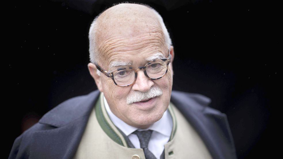 „Mein Herz blutet auch, weil Tirol nicht mehr zu Bayern gehört“ – Ex-CSU-Vize Peter Gauweiler zur Frage, ob die Ukraine Gebiete an Russland abtreten sollte. Foto: IMAGO/IPON