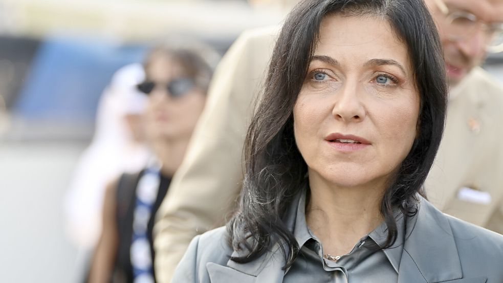 Wirtschaftsministerin Katherina Reiche hält sich bezüglich einer mutmaßlichen Teilnahme an einem Wirtschaftstreffen in Tirol im Oktober bedeckt. Foto: dpa/Katherina Kausche