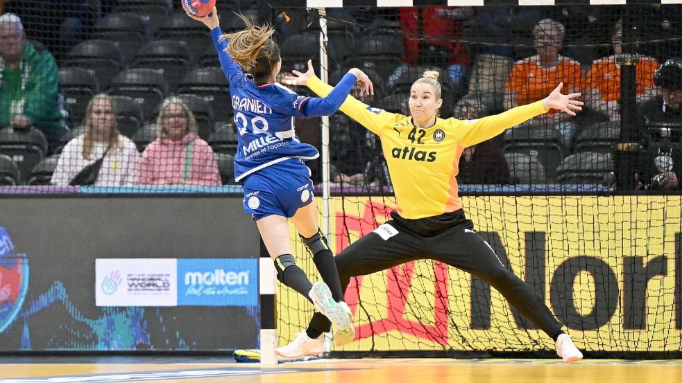 Katharina Filter gehört inzwischen du den besten Torfrauen der Welt. Foto: Federico Gambarini