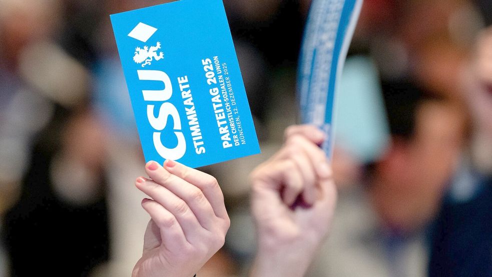 Die CSU hat etwas gegen befestigte Flaschendeckel, Foto: Sven Hoppe