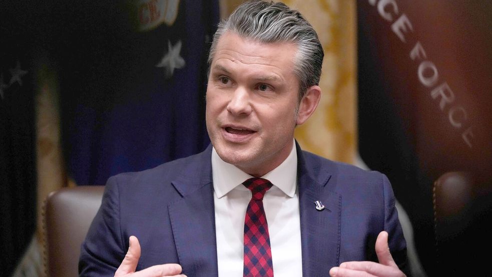 Verteidigungsminister Pete Hegseth bestätigt Tod von US-Soldaten in Syrien Foto: Julia Demaree Nikhinson/AP/dpa