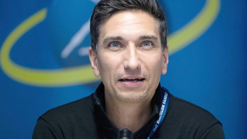 Christian Winkler hat die Klage des russischen Biathlon-Verbandes gelassen zur Kenntnis genommen. (Archivbild) Foto: Sven Hoppe