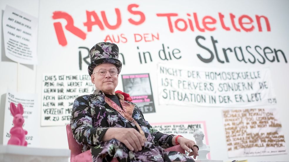 Rosa von Praunheim ist im Alter von 83 Jahren gestorben. (Archivbild) Foto: Bernd von Jutrczenka/dpa