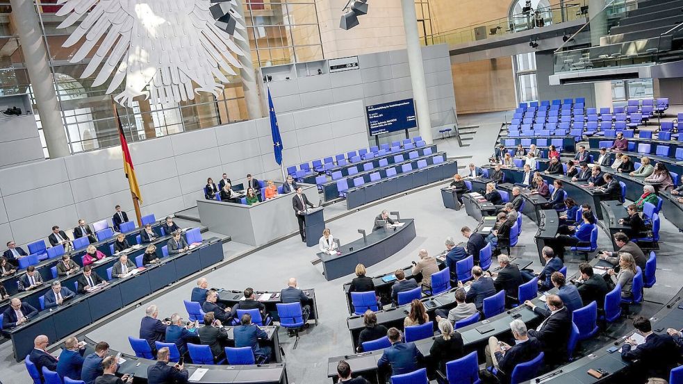 Im Bundestag wurde in einer Debatte über zwei Gesetzentwürfe diskutiert: Widerruf bei Online-Geschäften und strengere Regeln gegen sogenanntes Greenwashing. Foto: Kay Nietfeld/dpa