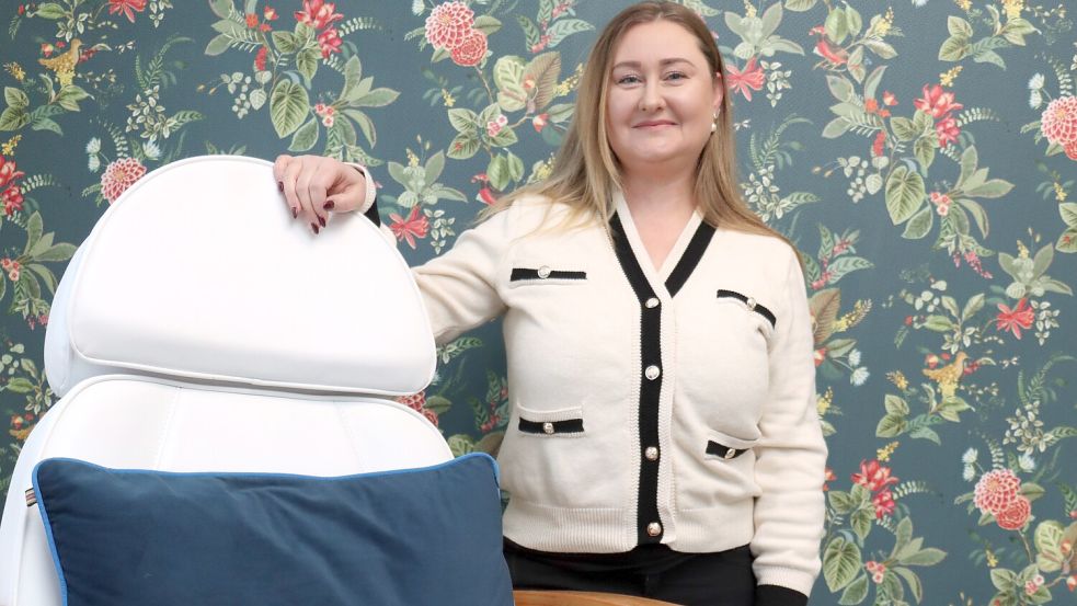 Sabine Steinhorst freut sich über 15 gute Jahre ihres Nagel- und Fußpflege-Studios „FormSchön“.