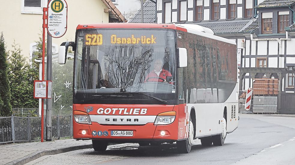 Die Schnellbuslinien sind wichtige Bestandteile des neuen Nahverkehrsplans für Stadt und Landkreis Osnabrück: Angebote wie die S20 (Osnabrück–Bad Essen) und die S40 (Osnabrück–Bad Laer–Glandorf) sollen auch in den kommenden Jahren das Rückgrat des regionalen Busverkehrs bilden. Foto: Heinz-Jürgen Reiß