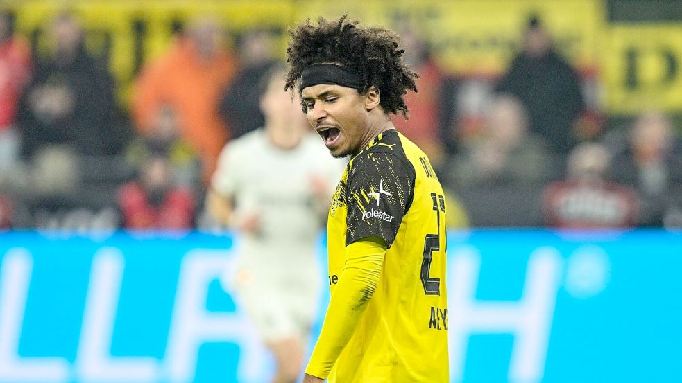 Karim Adeyemi fiel gegen Gladbach negativ auf. Foto: Bernd Thissen