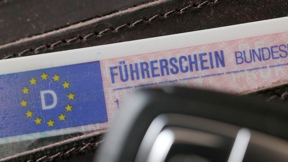 Der Führerschein soll günstiger werden. Bis es so weit ist, dauert es allerdings. Foto: IMAGO / Rene Traut