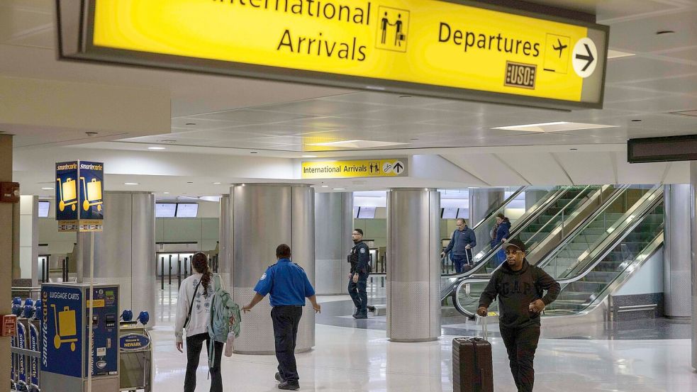 Zensur von US-Plattformen? Die USA belegen fünf Personen mit Sanktionen. (Archivbild) Foto: Yuki Iwamura/FR171758 AP/dpa