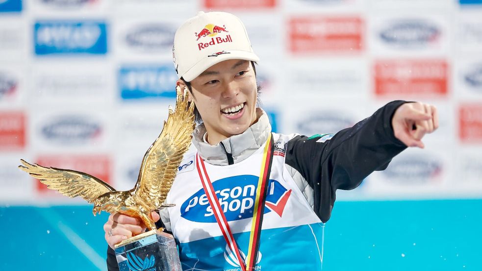 Ryoyu Kobayashi weiß, wie man die Tournee gewinnt. (Archivbild) Foto: Daniel Karmann