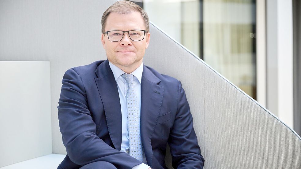 Wenn es nach Bundesumweltminister Carsten Schneider geht, bleibt die Klima-Wirkung des Heizungsgesetzes auch nach der Reform erhalten. Foto: Annette Riedl