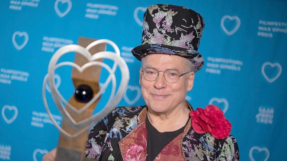 Der Filmemacher Rosa von Praunheim ist mit 83 Jahren gestorben. (Archivbild) Foto: Oliver Dietze