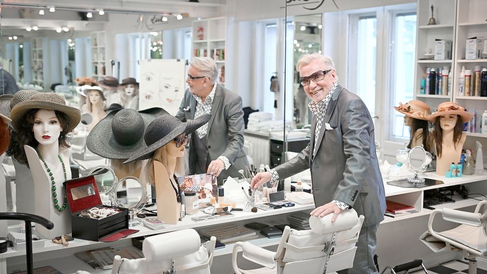 Hier saß sie oft bei ihrem Visagisten René Koch. Foto: Jens Kalaene