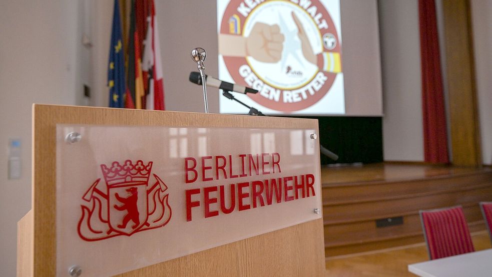 In Berlin startete im Juni 2023 die Kampagne „Keine Gewalt gegen Retter“. (Symbolbild) Foto: Hannes P Albert