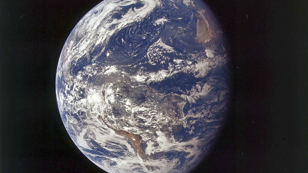 Auch Indien will Astronauten von oben auf den Planeten schauen lassen. (Archivbild) Foto: NASA/dpa