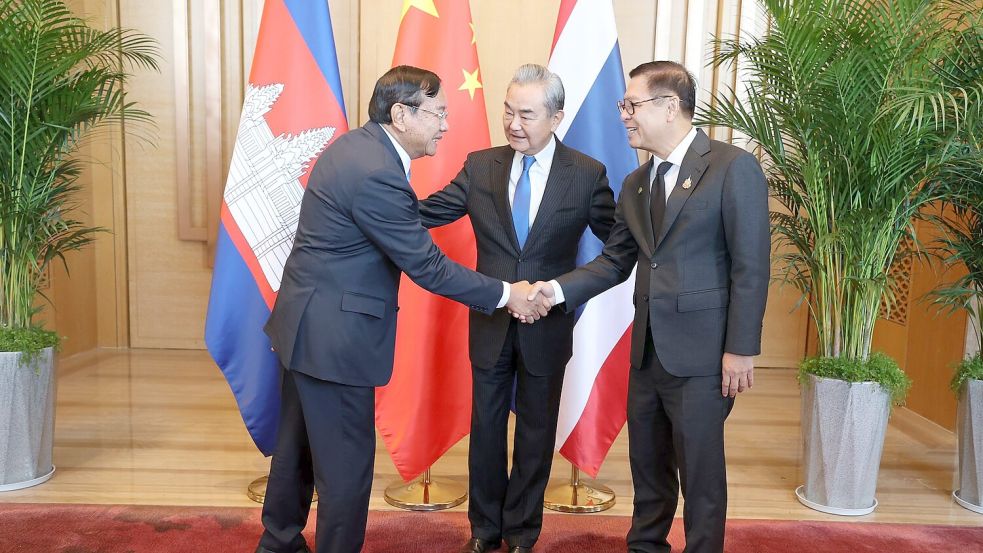 Bislang scheint die Waffenruhe zwischen den zerstrittenen Nachbarn zu halten. Foto: Uncredited/Agence Kampuchea Pres