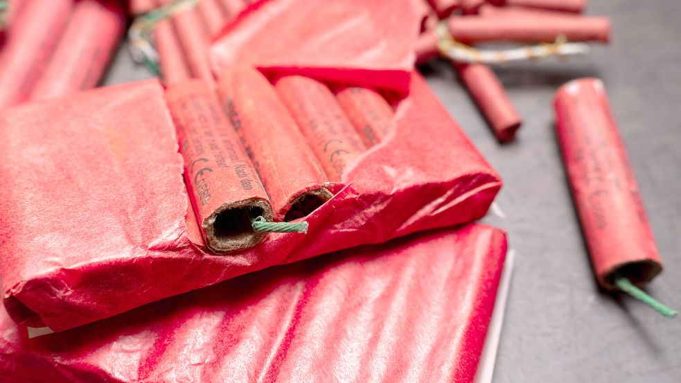 Auch zum Jahreswechsel 2025/26 wird über Böllerverbote gestritten. Foto: IMAGO/Bihlmayerfotografie