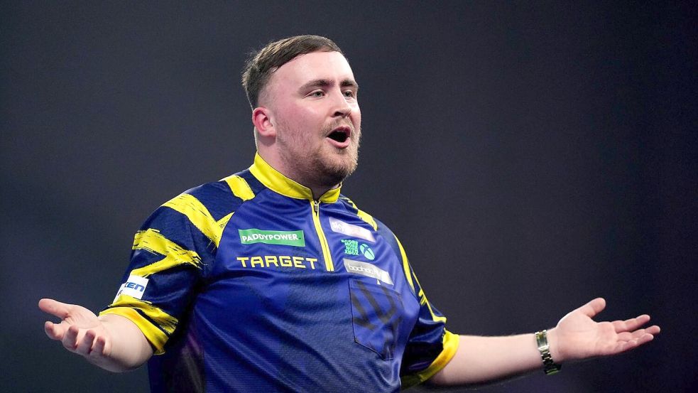 Luke Littler hatte im Achtelfinale zu kämpfen. Foto: John Walton