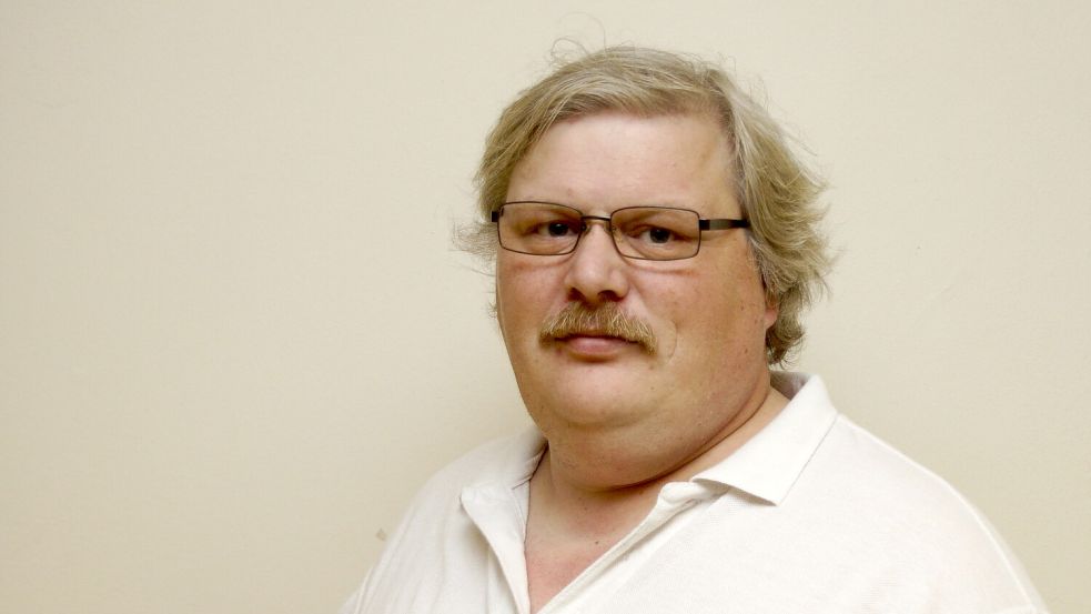 Johann Erdwiens ist das einzige Mitglied der Linken im Südbrookmerlander Gemeinderat. Foto: Holger Janssen