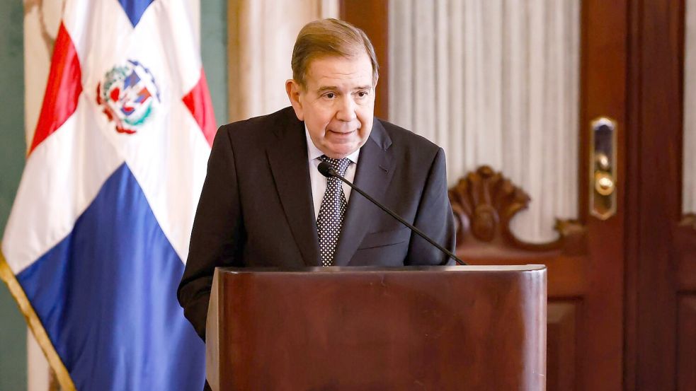 Die Opposition setzt auf eine Einsetzung des Präsidentschaftskandidaten González als Staatschef. Foto: eddy vittini/dpa