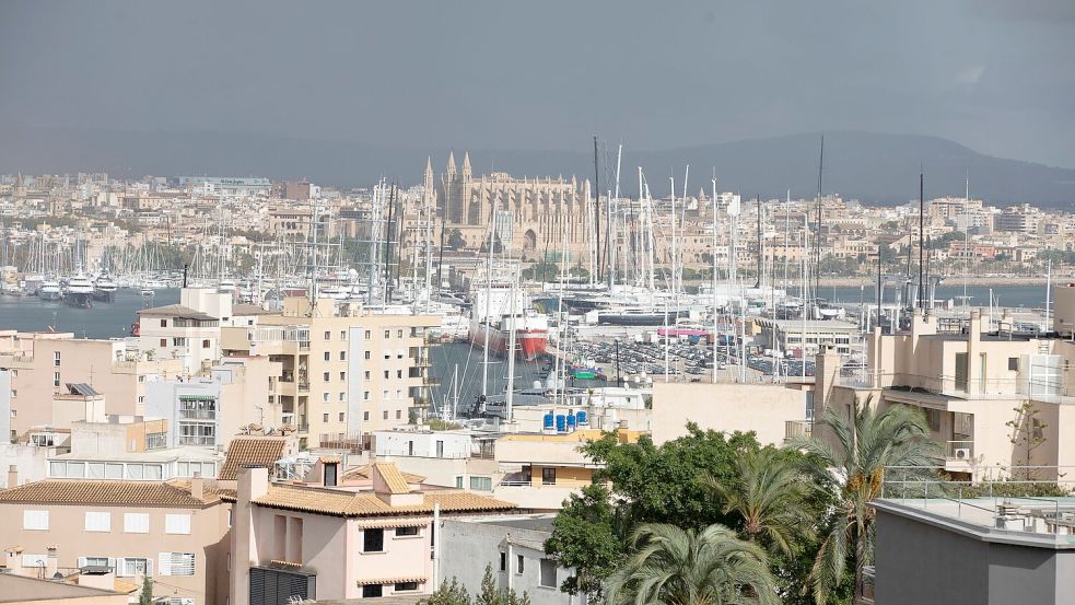 Die Prügelattacke ereignete sich in der Hauptstadt der Urlaubsinsel. (Archivfoto) Foto: Clara Margais