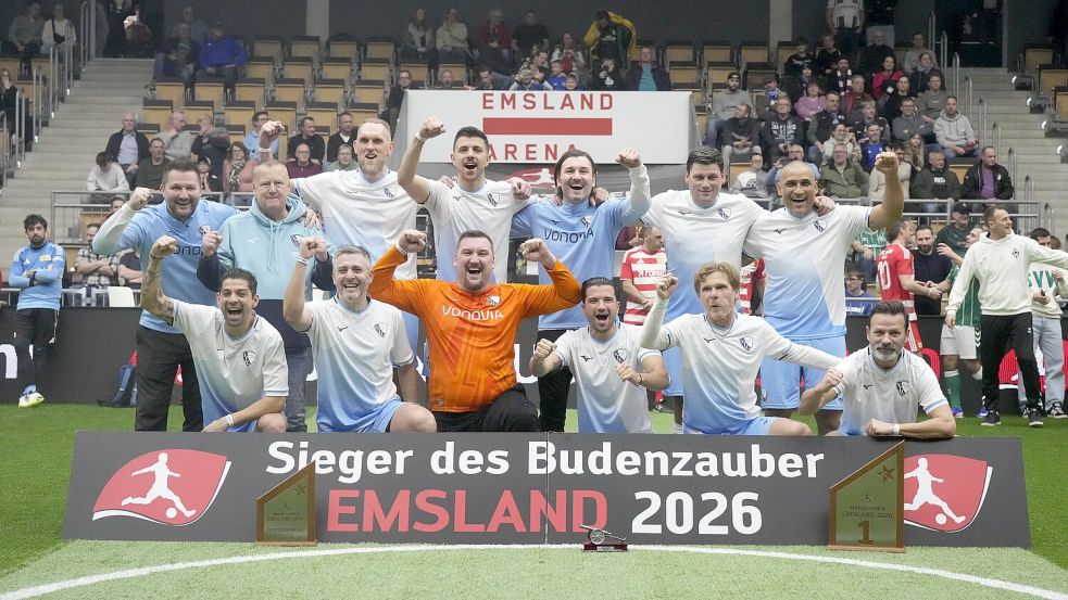 Der VfL Bochum hat zum ersten Mal den Budenzauber Emsland gewonnen. Foto: Picturepower/Werner Scholz